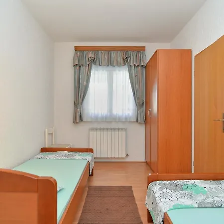 Fuer 4 Personen Ca 40 Qm In Liznjan, Istrien Suedkueste Von Istrien Apartment Liznjan