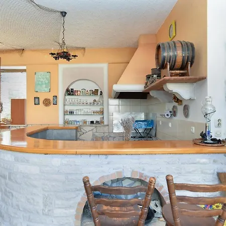 Apartment Fuer 4 Personen Ca 40 Qm In Liznjan, Istrien Suedkueste Von Istrien *
